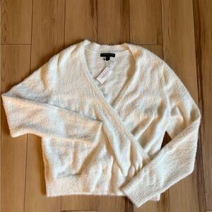 Banana Republic Fuzzy Soft White Cream Wrap Sweater Large New